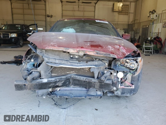 2013 Chrysler 200 LX with VIN 1C3CCBAB5DN691619, listed as a Copart auction lot 41957855 with 114,726 mi miles and Salvage Title. Bid and sale history available at carsss.com. Image 5.