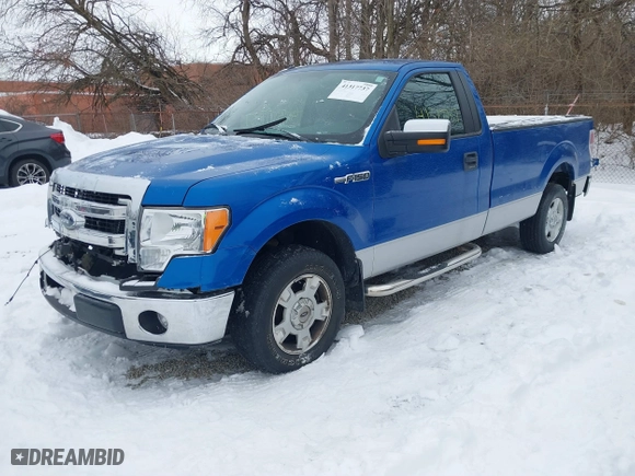 2014 Ford F-150 XL with VIN 1FTMF1CM4EKE36883, listed as a IAAI auction lot 41317737 with 50,667 mi miles. Bid and sale history available at carsss.com. Image 2.