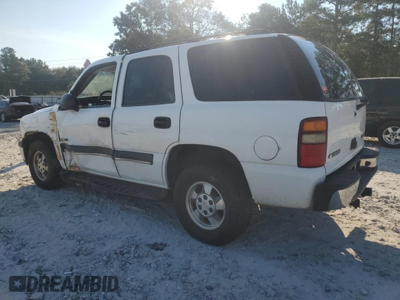 2003 Chevrolet Tahoe LS with VIN 1GNEC13V33R137791, listed as a Copart auction lot 72527884 with 221,529 mi miles and Salvage Title. Bid and sale history available at carsss.com. Image 2.