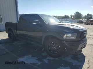 2016 Ram 1500 Rebel z VIN 1C6RR7YT0GS280741, wystawiony jako Copart lot #70168524 z przebiegiem 132 045 mil mil oraz Nie do naprawy. Historia ofert i sprzedaży dostępna na DreamBid. Obrazek 4.