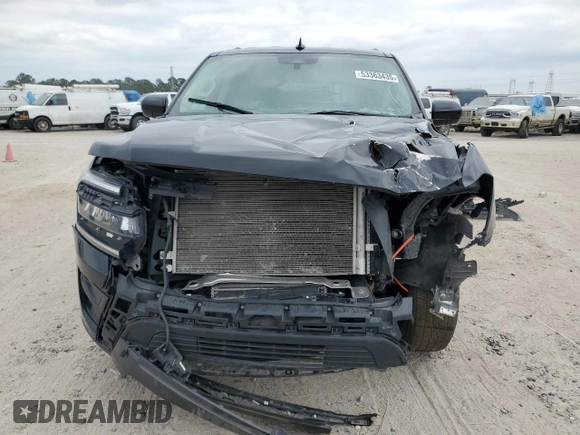 2023 Ford Expedition XLT with VIN 1FMJU1H86PEA14891, listed as a Copart auction lot 53363435 with 0 mi miles and Non Repairable. Bid and sale history available at carsss.com. Image 5.