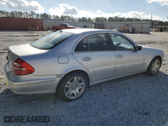 2003 Mercedes-Benz E-Class 5.0L with VIN WDBUF70J93A086939, listed as a Copart auction lot 87022834 with 0 mi miles and Salvage Title. Bid and sale history available at carsss.com. Image 3.