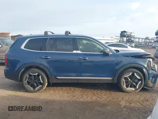 2023 Kia Telluride S with VIN 5XYP6DGC7PG374940, listed as a IAAI auction lot 42422900 with 38,813 mi miles and . Bid and sale history available at DreamBid. Image 13.