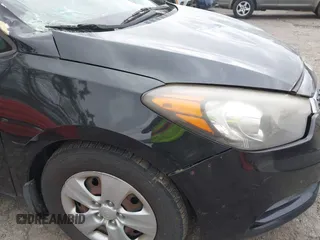 2015 Kia Forte LX with VIN KNAFK4A67F5307026, listed as a IAAI auction lot 41845331 with 163,865 mi miles. Bid and sale history available at carsss.com. Image 14.