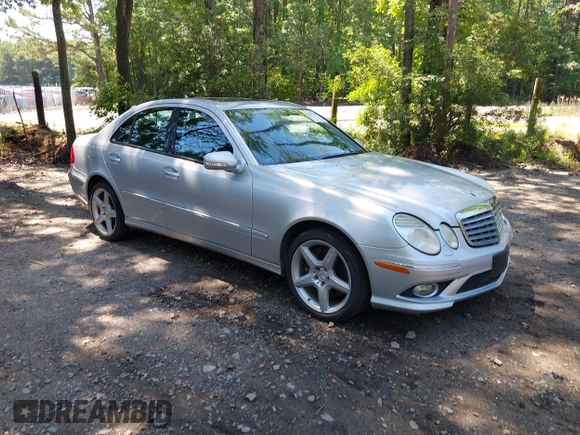 2009 Mercedes-Benz E 350 Luxury z VIN WDBUF87X09B420231, wystawiony jako IAAI lot #42567746 z przebiegiem Nie podano mil oraz . Historia ofert i sprzedaży dostępna na DreamBid. Obrazek 1.