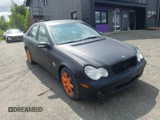 2005 Mercedes-Benz C 240 z VIN WDBRF81J75F626479, wystawiony jako Copart lot #58505095 z przebiegiem Nie podano mil oraz Szkoda całkowita • Salvage title. Historia ofert i sprzedaży dostępna na DreamBid. Obrazek 4.
