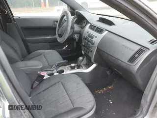 2010 Ford Focus SE with VIN 1FAHP3FNXAW125238, listed as a IAAI auction lot 42109371 with 179,761 mi miles. Bid and sale history available at carsss.com. Image 5.
