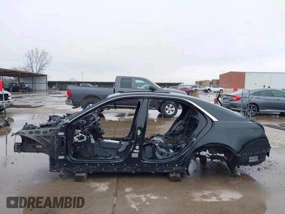 2017 Cadillac CTS-V z VIN 1G6A15S64H0156458, wystawiony jako IAAI lot #41565537 z przebiegiem Nie podano mil oraz . Historia ofert i sprzedaży dostępna na DreamBid. Obrazek 14.