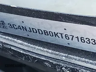 2019 Jeep Compass Trailhawk with VIN 3C4NJDDB0KT671633, listed as a IAAI auction lot 38411581 with Not Provided miles and . Bid and sale history available at carsss.com. Image 9.