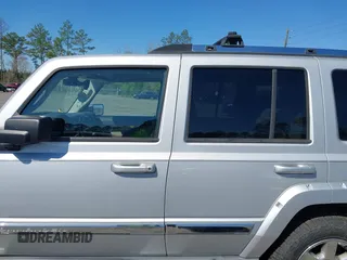 2006 Jeep Commander Limited with VIN 1J8HH58256C286460, listed as a IAAI auction lot 41784696 with 72,889 mi miles and . Bid and sale history available at DreamBid. Image 14.