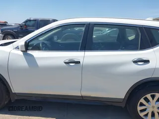 2018 Nissan Rogue S with VIN KNMAT2MT2JP595535, listed as a IAAI auction lot 42030190 with 175,501 mi miles. Bid and sale history available at carsss.com. Image 15.
