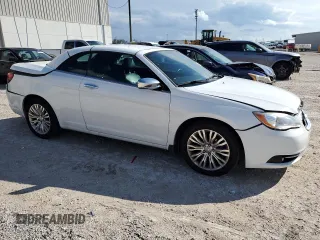2011 Chrysler 200 Limited with VIN 1C3BC7EG2BN615660, listed as a Copart auction lot 74367654 with 121,945 mi miles and Non Repairable. Bid and sale history available at DreamBid. Image 4.