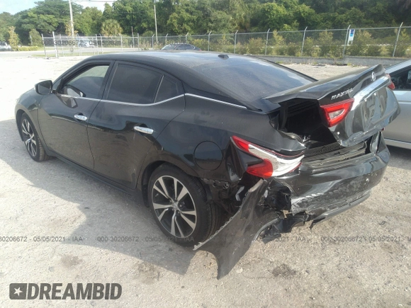 2018 Nissan Maxima SV with VIN 1N4AA6AP7JC388754, listed as a IAAI auction lot 30206672 with 42,084 mi miles. Bid and sale history available at carsss.com. Image 3.