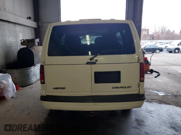 2004 Chevrolet Astro with VIN 1GNDM19X44B127282, listed as a Copart auction lot 83985534 with Not Provided miles and Non Repairable. Bid and sale history available at carsss.com. Image 6.
