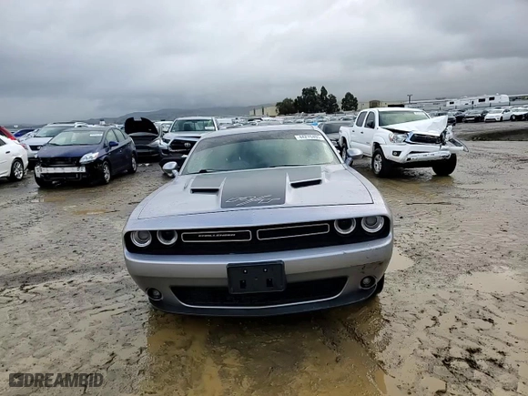2015 Dodge Challenger R/T with VIN 2C3CDZAT1FH705168, listed as a Copart auction lot 44270495 with 96,085 mi miles and Salvage Title. Bid and sale history available at carsss.com. Image 10.