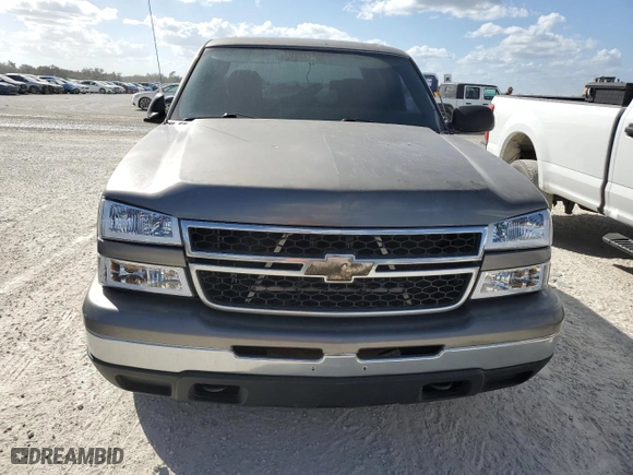 2007 Chevrolet Silverado 1500 Classic LS with VIN 2GCEC13V271180834, listed as a Copart auction lot 77354484 with 0 mi miles and Salvage Title. Bid and sale history available at carsss.com. Image 5.