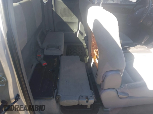 2006 Toyota Tacoma PreRunner z VIN 5TETU62N36Z173176, wystawiony jako IAAI lot #41697046 z przebiegiem 187 409 mil mil oraz . Historia ofert i sprzedaży dostępna na DreamBid. Obrazek 8.