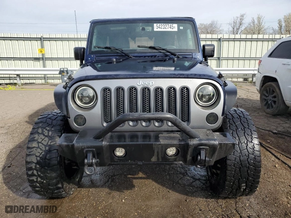 2013 Jeep Wrangler Unlimited Sahara with VIN 1C4BJWEG2DL525287, listed as a Copart auction lot 54232745 with 97,094 mi miles and Clean Title. Bid and sale history available at carsss.com. Image 5.