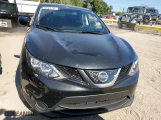 2018 Nissan Rogue Sport SV with VIN JN1BJ1CP1JW159776, listed as a Copart auction lot 70661152 with 69,785 mi miles. Bid and sale history available at carsss.com. Image 5.
