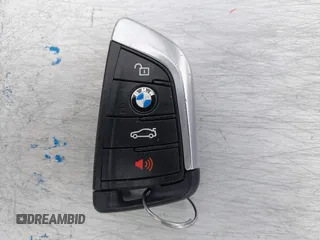 2019 BMW X4 xDrive30i with VIN 5UXUJ3C56KLG53314, listed as a IAAI auction lot 42164449 with 84,943 mi miles and . Bid and sale history available at DreamBid. Image 11.