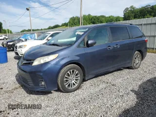 2018 Toyota Sienna XLE Auto Access Seat с VIN 5TDYZ3DC2JS938076, выставлен на аукционе Copart как лот 55226985 с пробегом 222 834 миль миль и Списание • Salvage title. История ставок и продаж доступна на DreamBid. Изображение 1.