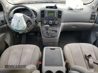 2014 Kia Sedona LX with VIN KNDMG4C72E6564721, listed as a Copart auction lot 41828055 with 150,670 mi miles and Salvage Title. Bid and sale history available at carsss.com. Image 8.