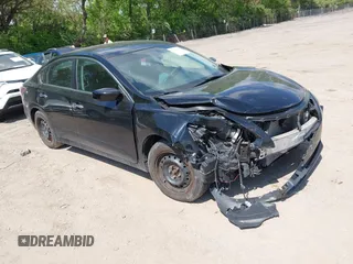 2015 Nissan Altima S z VIN 1N4AL3AP9FN368364, wystawiony jako IAAI lot #42200652 z przebiegiem 168 132 mil mil oraz . Historia ofert i sprzedaży dostępna na DreamBid. Obrazek 1.