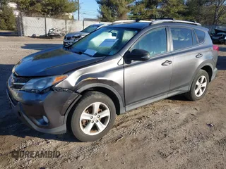 2014 Toyota RAV4 XLE with VIN 2T3RFREV0EW173776, listed as a IAAI auction lot 41644446 with 170,431 mi miles. Bid and sale history available at carsss.com. Image 2.