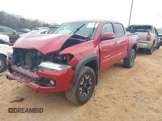 2016 Toyota Tacoma SR with VIN 5TFCZ5AN1GX006840, listed as a IAAI auction lot 41754693 with 88,883 mi miles. Bid and sale history available at carsss.com. Image 18.