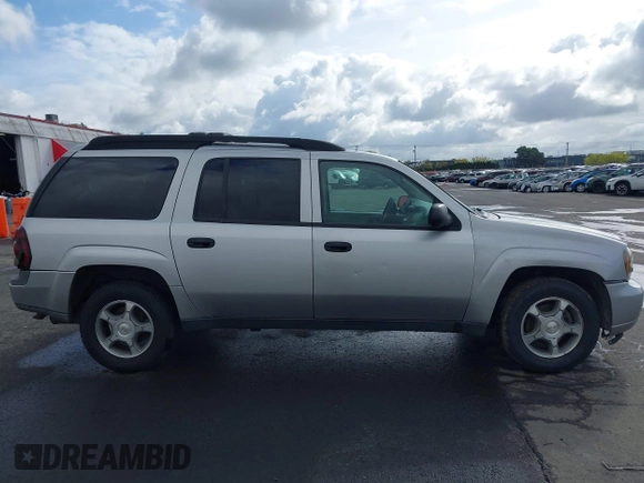 2006 Chevrolet TrailBlazer LS with VIN 1GNES16S466103322, listed as a IAAI auction lot 41935458 with 239,941 mi miles. Bid and sale history available at carsss.com. Image 13.