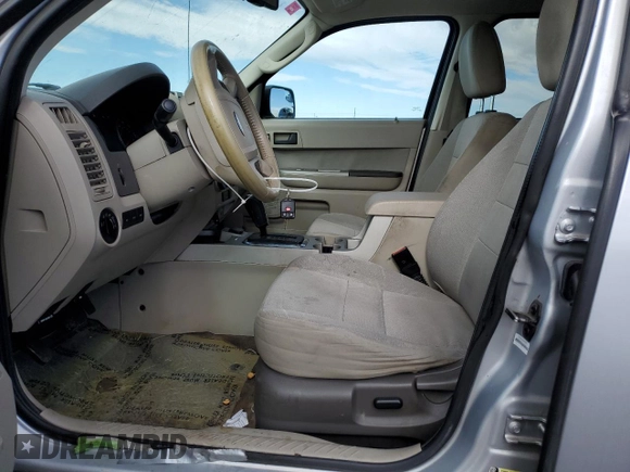 2011 Ford Escape Hybrid with VIN 1FMCU4K30BKC19544, listed as a Copart auction lot 43152825 with 219,127 mi miles and Salvage title. Bid and sale history available at DreamBid. Image 7.