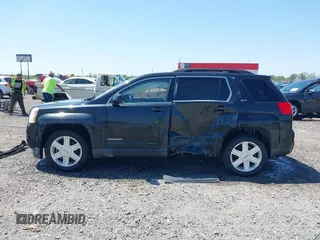 2011 GMC Terrain SLT-1 with VIN 2CTALUEC5B6335937, listed as a IAAI auction lot 41976373 with 198,674 mi miles and . Bid and sale history available at carsss.com. Image 14.