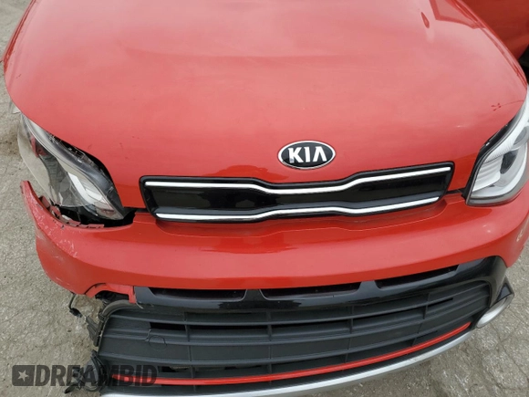 2018 Kia Soul ! with VIN KNDJX3AA2J7552004, listed as a Copart auction lot 46005634 with 105,171 mi miles and Salvage Title. Bid and sale history available at carsss.com. Image 12.