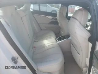 2022 BMW 8 Series M850i z VIN WBAGV8C03NCH10560, wystawiony jako Copart lot #44026465 z przebiegiem 21 292 mil mil oraz Szkoda całkowita • Salvage title. Historia ofert i sprzedaży dostępna na DreamBid. Obrazek 10.