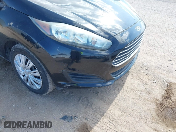 2016 Ford Fiesta S z VIN 3FADP4AJ5GM167558, wystawiony jako IAAI lot #42467875 z przebiegiem 171 565 mil mil oraz . Historia ofert i sprzedaży dostępna na DreamBid. Obrazek 6.