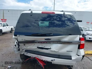 2017 Ford Expedition XLT с VIN 1FMJU1HT5HEA63196, выставлен на аукционе IAAI как лот 42423484 с пробегом 85 932 миль миль и . История ставок и продаж доступна на DreamBid. Изображение 18.