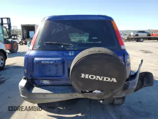 1999 Honda CR-V EX with VIN JHLRD176XXC075179, listed as a Copart auction lot 84598124 with 251,004 mi miles and Salvage Title. Bid and sale history available at carsss.com. Image 6.