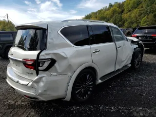 2024 Infiniti QX80 SENSORY with VIN JN8AZ2BC4R9501435, listed as a Copart auction lot 73679564 with 2,471 mi miles and Salvage Title. Bid and sale history available at carsss.com. Image 3.
