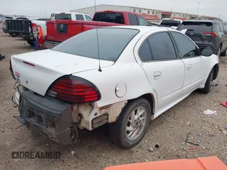 2005 Pontiac Grand Am SE with VIN 1G2NE52E55M157668, listed as a IAAI auction lot 41618857 with 226,570 mi miles. Bid and sale history available at carsss.com. Image 4.