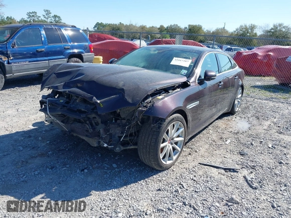 2013 Jaguar XJ Portfolio z VIN SAJWJ2GD9D8V46641, wystawiony jako IAAI lot #41817267 z przebiegiem Nie podano mil oraz . Historia ofert i sprzedaży dostępna na DreamBid. Obrazek 2.