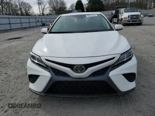 2019 Toyota Camry LE with VIN 4T1B11HK8KU724706, listed as a Copart auction lot 43441795 with 55,822 mi miles and Salvage Title. Bid and sale history available at carsss.com. Image 5.
