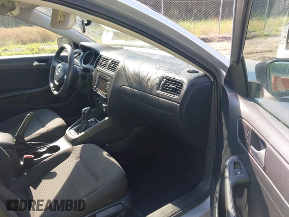 2015 Volkswagen Jetta S with VIN 3VW2K7AJ5FM251943, listed as a IAAI auction lot 42482891 with 74,649 mi miles and . Bid and sale history available at DreamBid. Image 5.