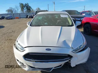 2014 Ford Fusion SE with VIN 3FA6P0HD5ER386781, listed as a IAAI auction lot 41814103 with 62,142 mi miles. Bid and sale history available at carsss.com. Image 13.