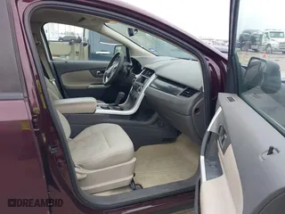2011 Ford Edge SE with VIN 2FMDK3GC2BBA45323, listed as a IAAI auction lot 41928577 with 132,035 mi miles. Bid and sale history available at carsss.com. Image 5.