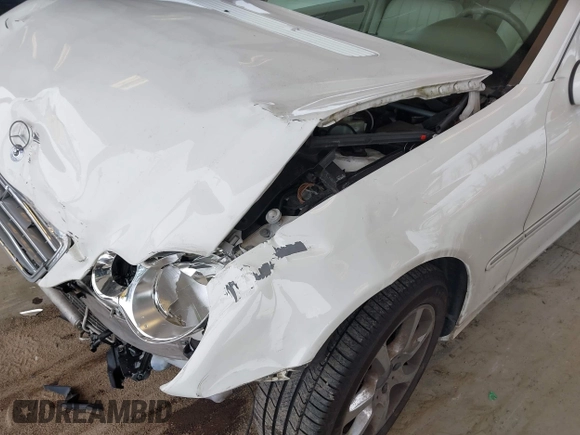 2007 Mercedes-Benz C 280 Luxury с VIN WDBRF54H97F880897, выставлен на аукционе IAAI как лот 41828391 с пробегом 177 644 миль миль и . История ставок и продаж доступна на DreamBid. Изображение 6.