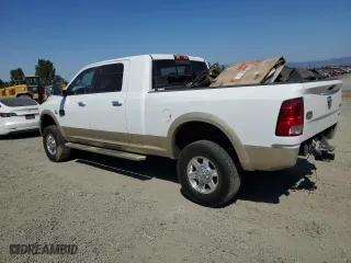2011 Dodge Ram 2500 SLT with VIN 3D7UT2HL9BG636911, listed as a Copart auction lot 65463164 with 163,979 mi miles and Salvage Title. Bid and sale history available at carsss.com. Image 2.