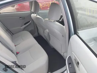 2013 Toyota Prius One z VIN JTDKN3DU2D5629440, wystawiony jako IAAI lot #41910246 z przebiegiem 136 767 mil mil oraz . Historia ofert i sprzedaży dostępna na DreamBid. Obrazek 8.