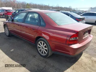2002 Volvo S80 z VIN YV1TS91D521258955, wystawiony jako IAAI lot #41834536 z przebiegiem 96 160 mil mil oraz . Historia ofert i sprzedaży dostępna na DreamBid. Obrazek 3.