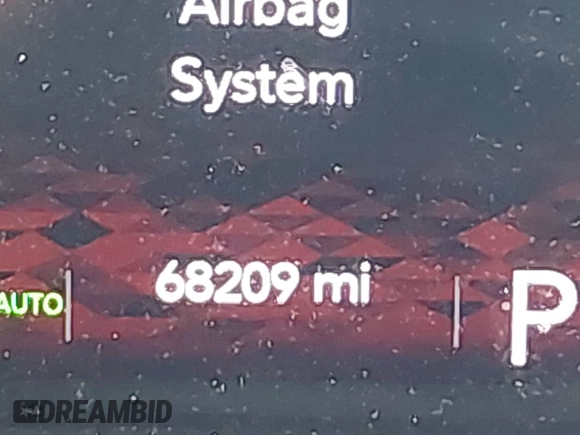 2021 Jeep Wrangler Unlimited Sahara z VIN 1C4JJXP6XMW840844, wystawiony jako IAAI lot #42152271 z przebiegiem 68 209 mil mil oraz . Historia ofert i sprzedaży dostępna na DreamBid. Obrazek 15.