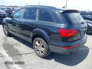 2008 Audi Q7 3.6L with VIN WA1AY74L28D045529, listed as a IAAI auction lot 42109500 with 211,333 mi miles. Bid and sale history available at carsss.com. Image 3.